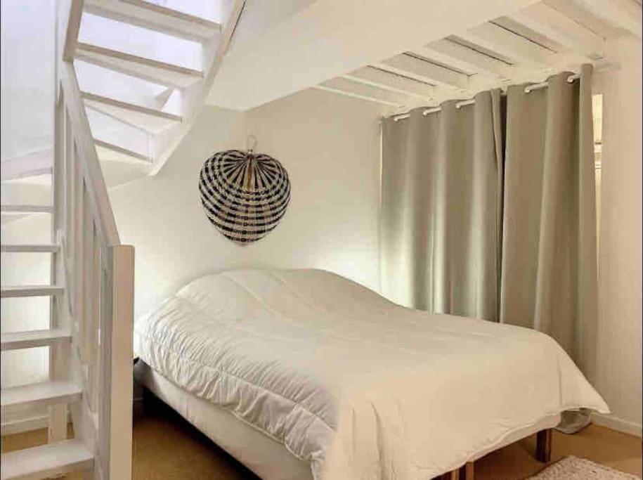 Loft/Jardin Et Parking : Le Petit Clos Bourdet Онфлер Екстер'єр фото